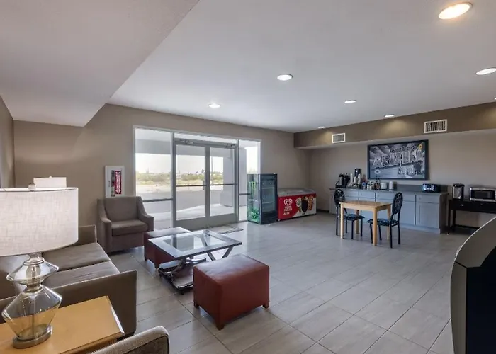 Super 8 By Wyndham Az Quartzsite